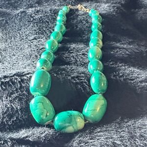 Elegant Green Beaded Necklace